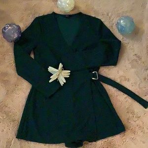 BLĀSHE Dark green mini romper. V-neck